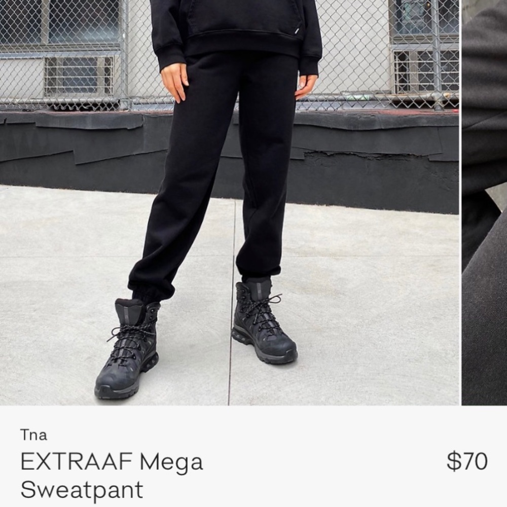 NWT Aritiza oversized black fleece sweatpants - Picture 2 of 7